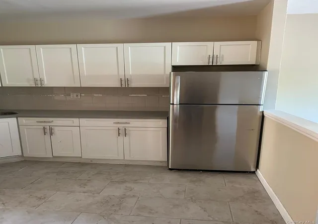 Photo 3 of House for sale at 980 Sutter Ave, Brooklyn, NY 11208 | MLS# 873927 | Listing updated on 2026-09-05