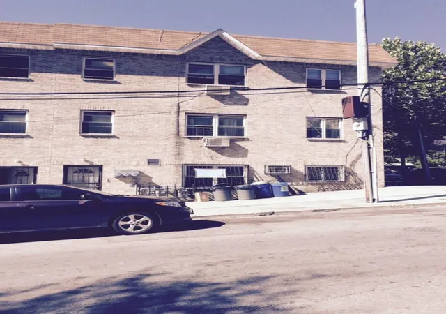 Photo 1 of Sale Pending at 960 E 181st Street, Bronx, NY 10460 | MLS# 874056 | Listing updated on 2026-03-28