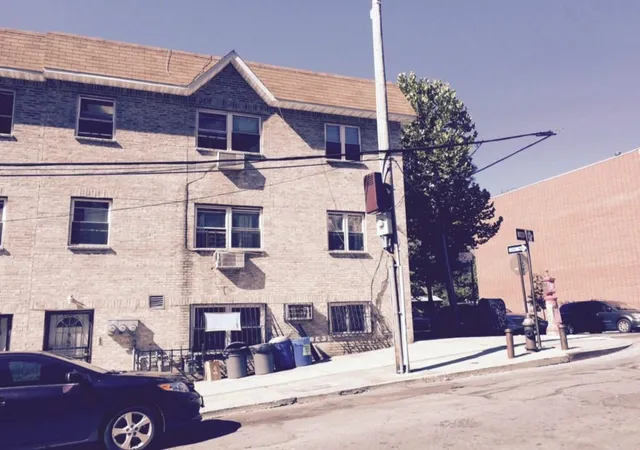 Photo 2 of Sale Pending at 960 E 181st Street, Bronx, NY 10460 | MLS# 874056 | Listing updated on 2026-03-28