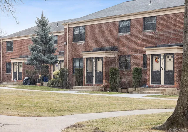 1st image of 217 14 73rd Ave #1st FL, Oakland Gardens, NY 11364 | MLS# 874086