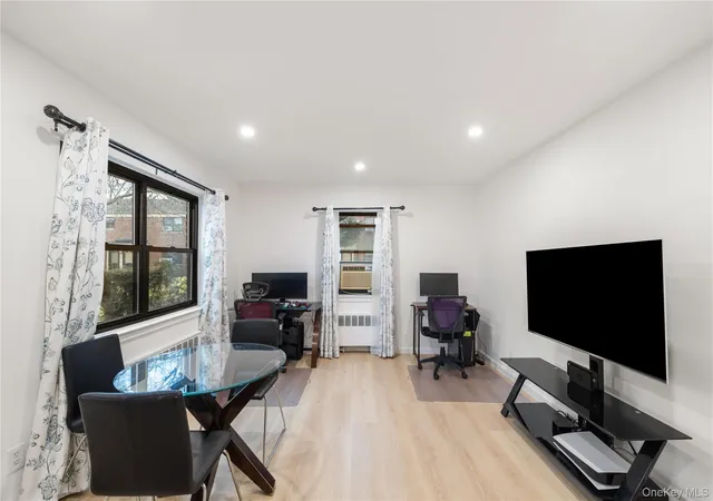 5th image of 217-14 73Rd Ave, New York, NY N0A