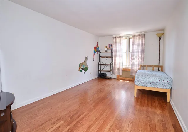 2nd image of 67-25 Clyde St #2L, Forest Hills, NY 11375 | MLS# 874185