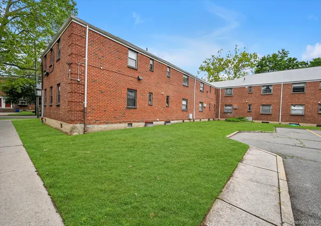 17th image of 16 01 160th St #6-279, Whitestone, NY 11357 | MLS# 874503