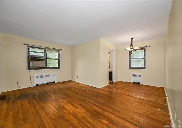 4th image of 16-01 160Th St, New York, NY 11357