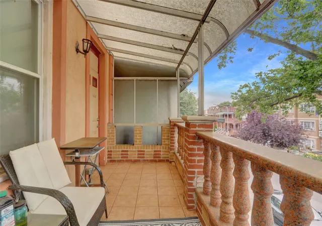 Photo 3 of Sale Pending at 31 Tapscott St, Brooklyn, NY 11212 | MLS# 874781 | Listing updated on 2026-06-10