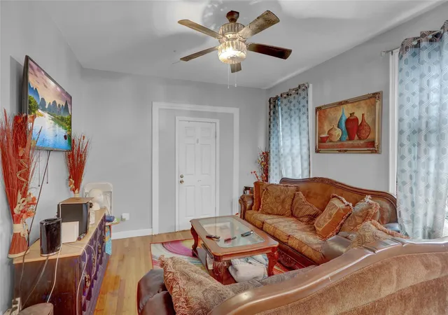Listing Photo 4 - Condo for sale in building located at 31 Tapscott St, Brooklyn, NY 11212
