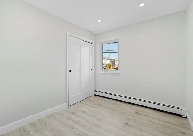 5th image of 2850 Shore Rd, Hempstead, NY 11783 | MLS# 875031