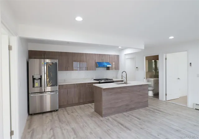 5th image of 134-43 Maple Ave, New York, NY 11355