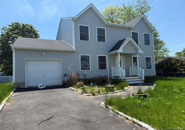 1st image of 8 W Narcissus Rd, Mastic Beach, NY 11951 | MLS# 875384