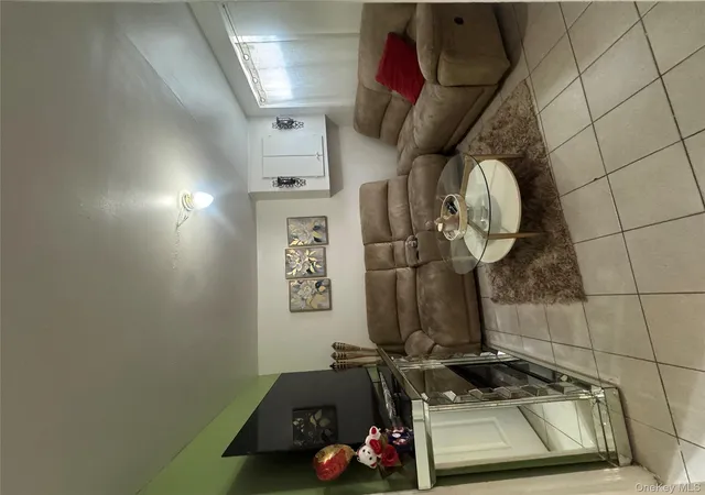 Listing Photo 4 - Condo for sale in building located at 1800 Palisade Pl, Bronx, NY 10453