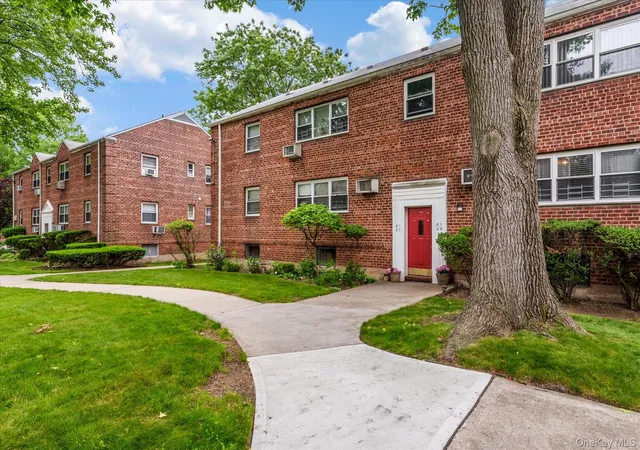 1st image of 81 29 156th Ave #4, Howard Beach, NY 11414 | MLS# 876415