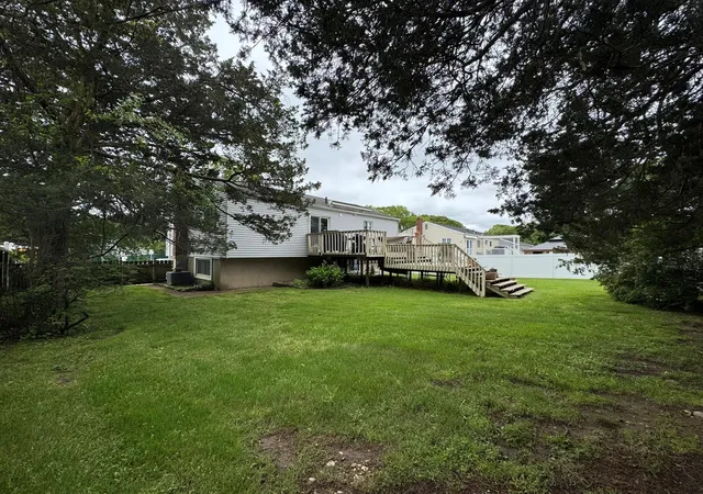 13th image of 20 Bayberry Rd, Ronkonkoma, NY 11779 | MLS# 876797