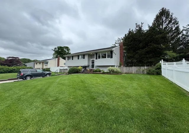 1st image of 20 Bayberry Rd, Ronkonkoma, NY 11779 | MLS# 876797