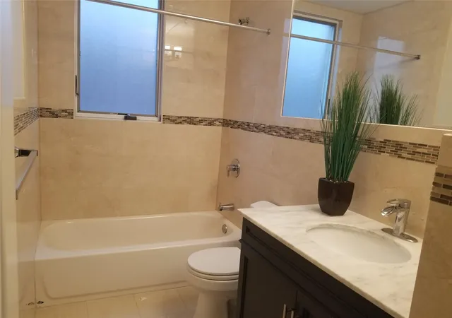 Photo 4 of Sale Pending at 45-44 E 189 Street, Flushing, NY 11358 | MLS# 877545 | Listing updated on 2025-07-04