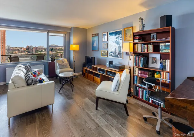 Photo 3 of Condo for sale at 2500 Johnson Ave #7S, New York, NY 10463 | MLS# 878022 | Listing updated on 2026-09-30