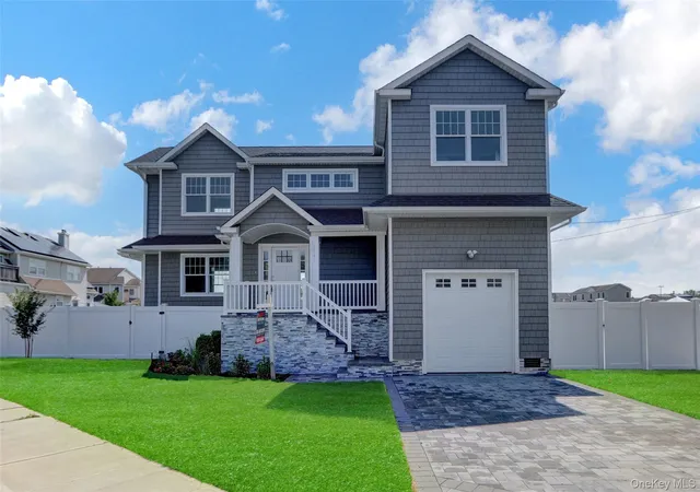 2nd image of 2941 Moreland Ave, Oceanside, NY 11572 | MLS# 878268