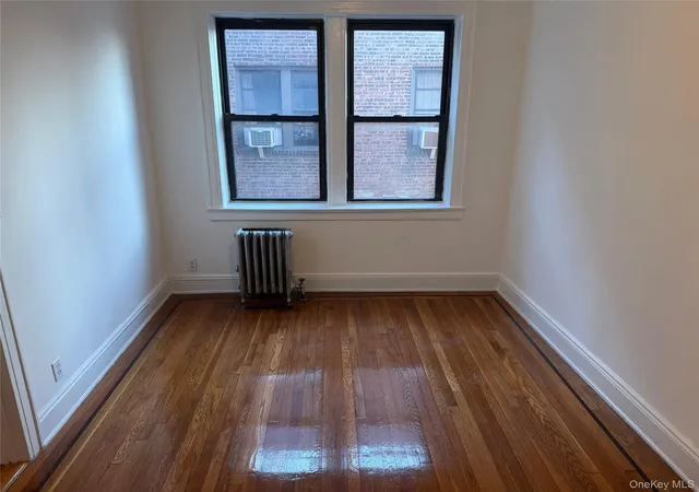 3rd image of 61-40 Saunders St, New York, NY 11374