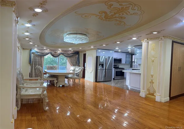 4th image of 61-20 Grand Central Pkwy #B 706, Forest Hills, NY 11375 | MLS# 880653