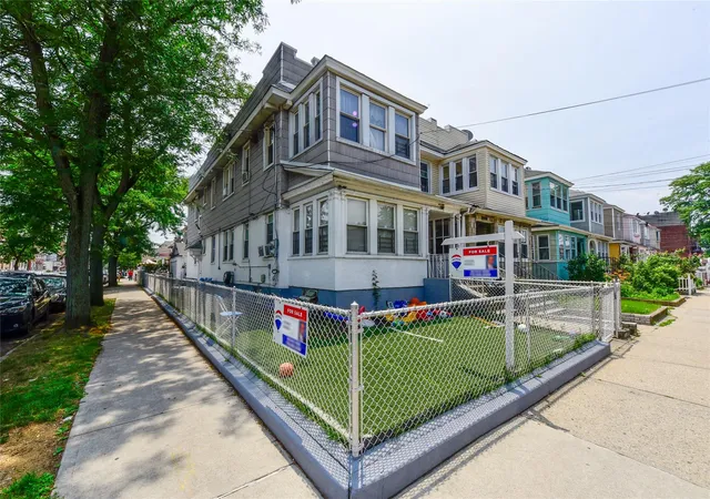 Photo 1 of Sale Pending at 11418 103rd Ave, South Richmond Hill, NY 11419 | MLS# 880973 | Listing updated on 2025-08-09