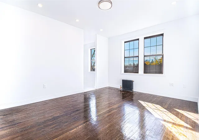 4th image of 68-30 Burns St #3D, Forest Hills, NY 11375 | MLS# 881115
