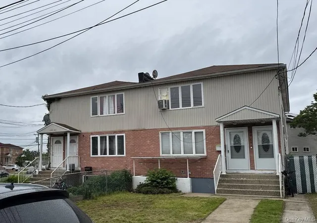 Photo 3 of Multi family home for sale at 146 66 222nd St, New York, NY 11413 | MLS# 882730 | Listing updated on 2026-08-11