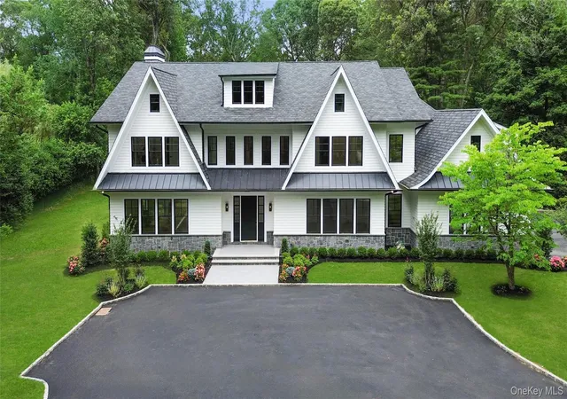Single family home for sale at 63 Fruitledge Rd, Glen Head, NY 11545 | MLS# 882972 | Listing updated on 2025-12-26