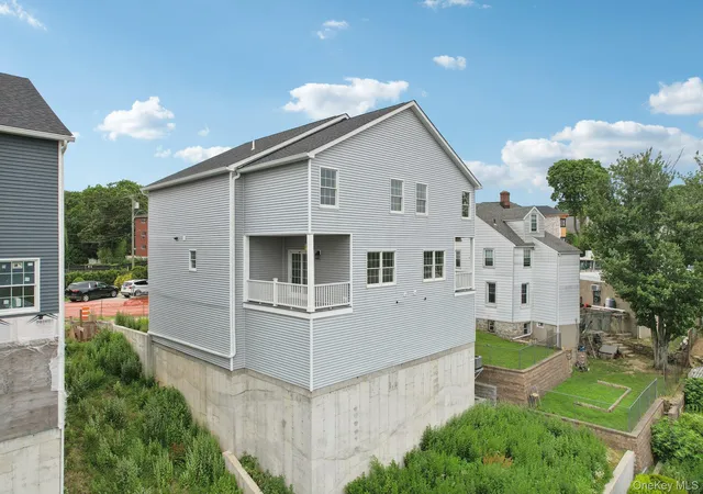 41st image of 90 University Ave, Yonkers, NY 10704 | MLS# 883569