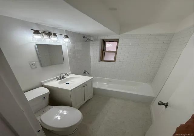 4th image of 67-25 Clyde St #5D, Forest Hills, NY 11375 | MLS# 883649