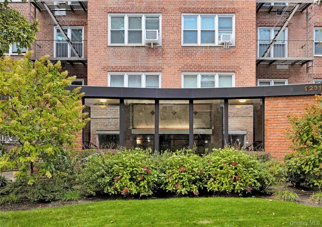 1st image of 92 31 57th Ave #2J, Elmhurst, NY 11373 | MLS# 883969