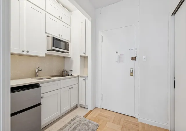 4th image of 76-26 113Th St, New York, NY 11375