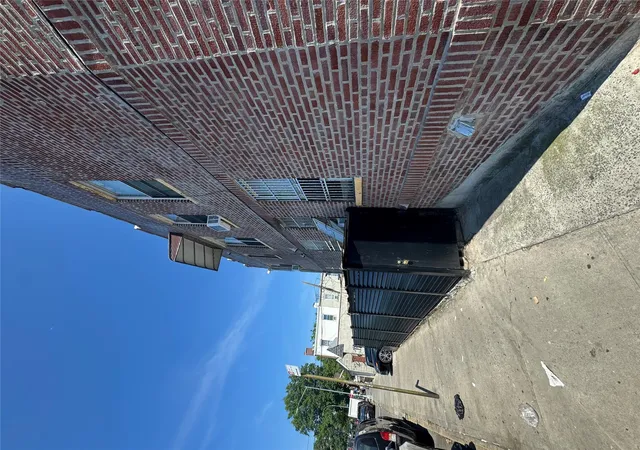 Photo 3 of House for sale at 3715 93Rd St, Jackson Heights, NY 11372 | MLS# 885709 | Listing updated on 2026-07-17
