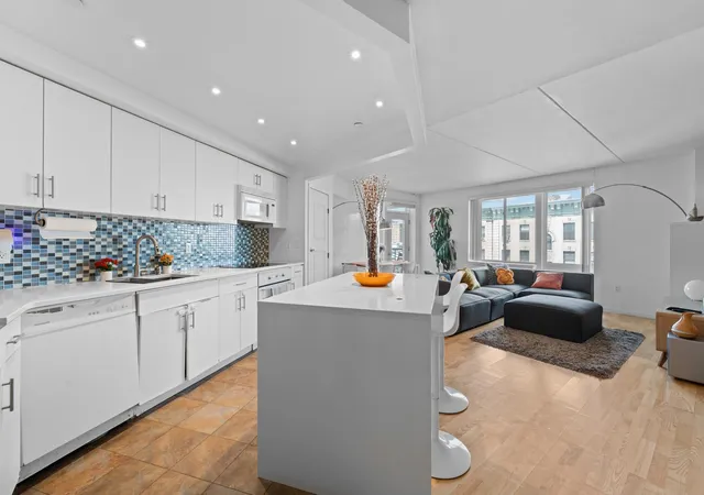 4th image of 853 Macy Pl, New York, NY 10455