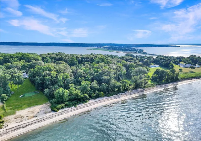 3rd image of 144 Centre Island Rd, Oyster Bay, NY 11771 | MLS# 887106