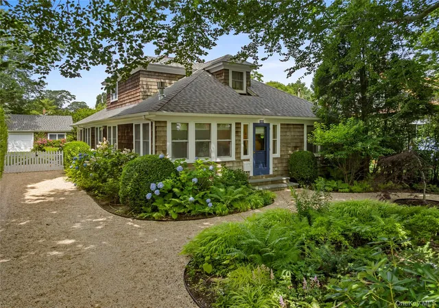 Photo 1 of Single family home for sale at 163 Halsey St, Southampton, NY 11968 | MLS# 887220 | Listing updated on 2026-08-02
