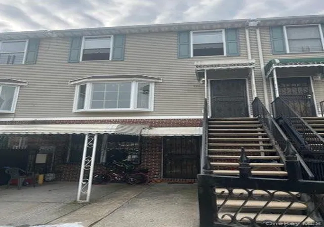 Photo 1 of Sale Pending at 596 Beech Ter Beech Ter, Bronx, NY 10454 | MLS# 887305 | Listing updated on 2026-09-17