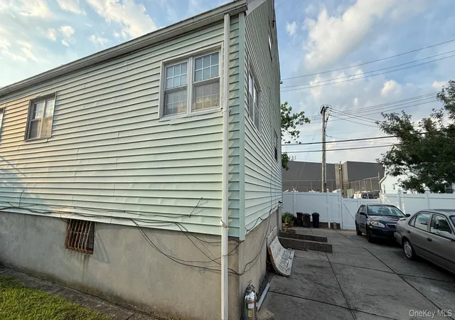 3rd image of 14605 227Th St, Springfield Gardens, NY 11413 | MLS# 887398