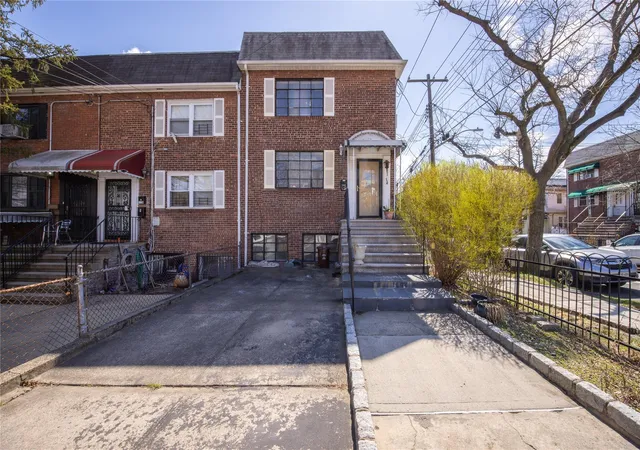 3rd image of 1774 Pitman Ave, Bronx, NY 10466 | MLS# 888798