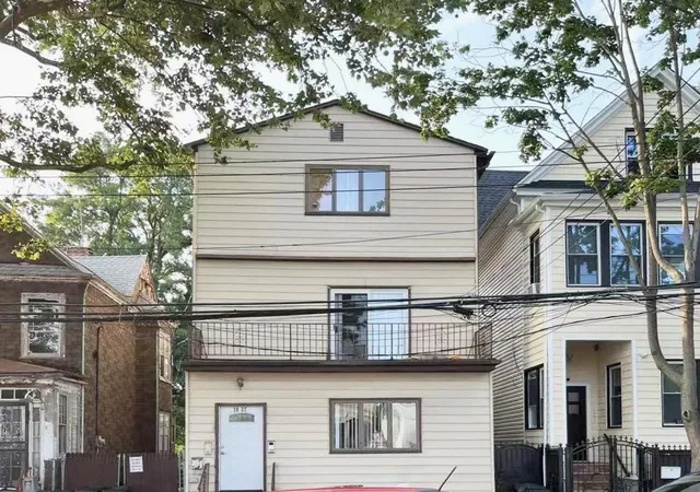 Photo 1 of Sale Pending at 78 27 90th Avenue, Woodhaven, NY 11421 | MLS# 889166 | Listing updated on 2026-04-25
