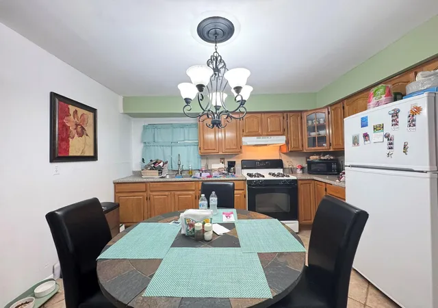Photo 4 of Sale Pending at 78-27 90th Avenue, Woodhaven, NY 11421 | MLS# 889166 | Listing updated on 2026-04-25