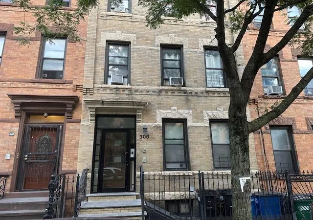 Photo 1 of Single family home for sale at 300 Linden St, Brooklyn, NY 11237 | MLS# 889343 | Listing updated on 2026-09-08