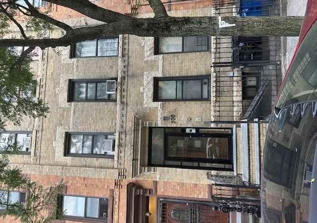 Photo 2 of Single family home for sale at 300 Linden St, Brooklyn, NY 11237 | MLS# 889343 | Listing updated on 2026-09-08