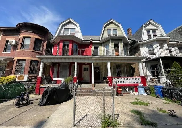 Photo 2 of Sale Pending at 1405 36 St, Brooklyn, NY 11218 | MLS# 889505 | Listing updated on 2025-09-16