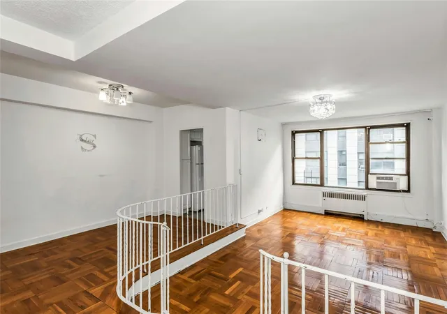 5th image of 98-50 63Rd Dr, New York, NY 11374