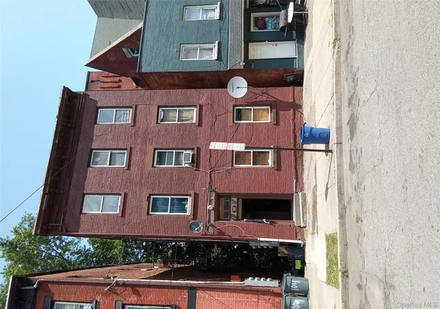 1st image of 102 Renwick St, Newburgh (city), NY 12550 | MLS# 889920