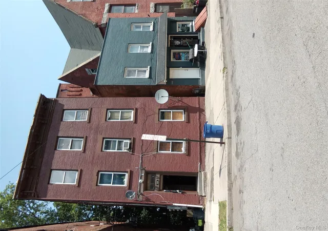 3rd image of 102 Renwick St, Newburgh (city), NY 12550 | MLS# 889920