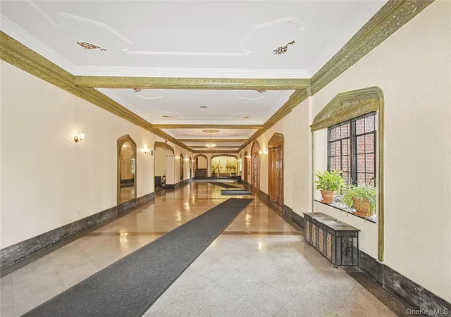 Homes for sale in Mount Vernon, NY | 60 W Broad St #1L, Mount Vernon, NY 10552 | MLS# 890550