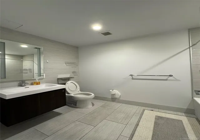 4th image of 13103 40Th Rd #10H, Flushing, NY 11354 | MLS# 891131