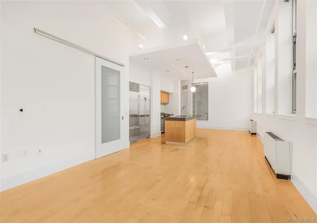 Photo 3 of Sale Pending at 55 Berry St #4F, Brooklyn, NY 11249 | MLS# 891281 | Listing updated on 2026-07-09