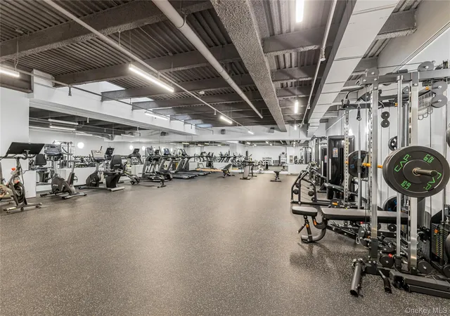 Photo 4 of Sale Pending at 55 Berry St #4F, Brooklyn, NY 11249 | MLS# 891281 | Listing updated on 2026-07-09