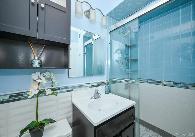 2nd image of The Fairview, Forest Hills, NY 11375